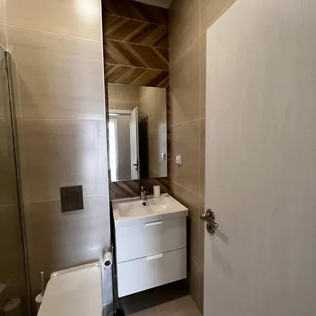 Brisas Garden Apartment *